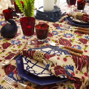 Mix and match table setting